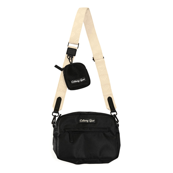Petite Amour Cream Dog Walking Bag with Treat Pouch