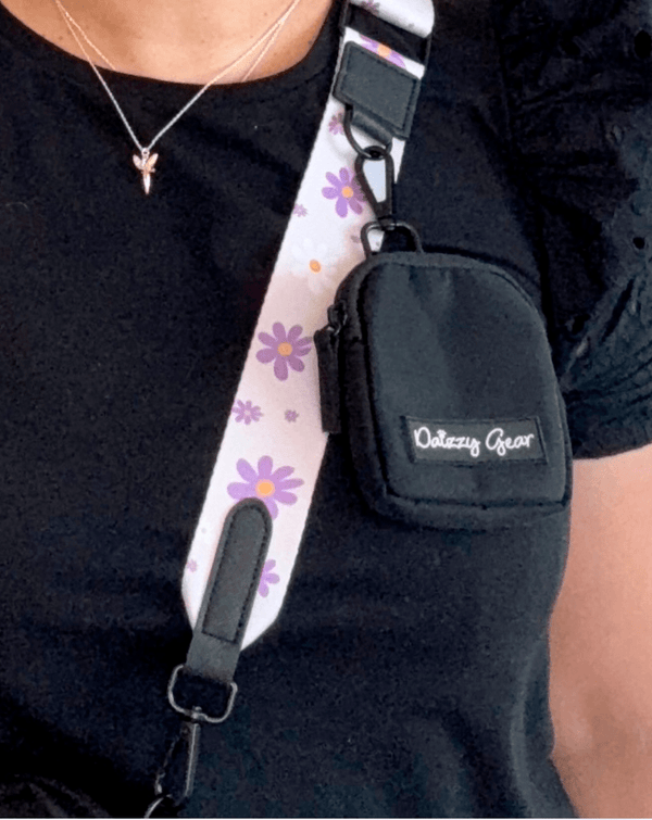 Daisy Dreams Purple Dog Walking Bag with Treat Pouch - Daizzy Gear - Stylish Accessories for Dogs