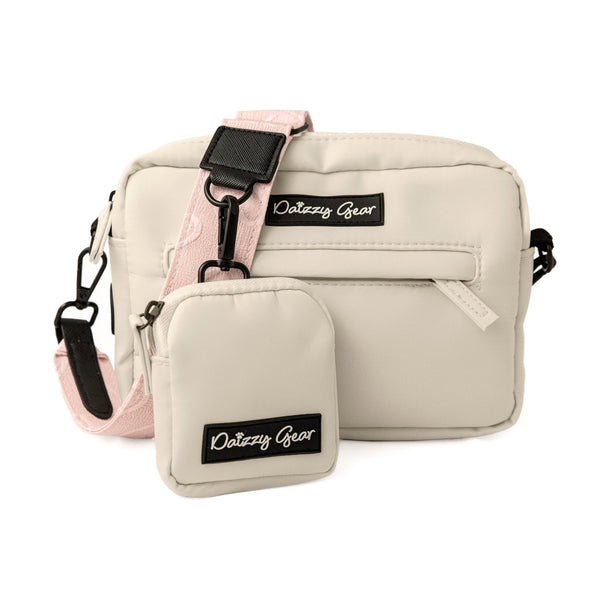 Petite Amour Pink Dog Walking Bag with Treat Pouch - Daizzy Gear - Stylish Accessories for Dogs