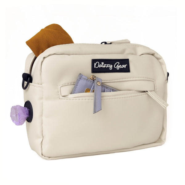 Petite Amour Pink Dog Walking Bag with Treat Pouch - Daizzy Gear - Stylish Accessories for Dogs