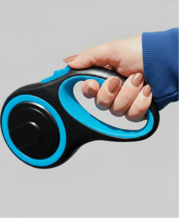 Retractable Blue Dog Walking Leash - Daizzy Gear - Stylish Accessories for Dogs
