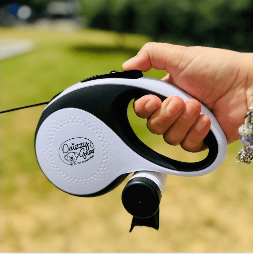 White Retractable Dog Leash with Poop Bag Dispenser - Daizzy Gear - Stylish Accessories for Dogs